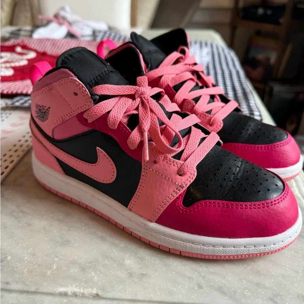 Nike Kids Pink and Black Mid-Top Sneakers